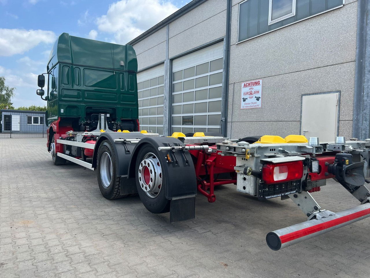 DAF XF 480 FAN SSC BDF C715/745 + Intarder + 2x Tank - شاحنات الحاويات / جسم علوي قابل للتغيير شاحنة: صورة 5 DAF XF 480 FAN SSC BDF C715/745 + Intarder + 2x Tank - شاحنات الحاويات / جسم علوي قابل للتغيير شاحنة: صورة 5