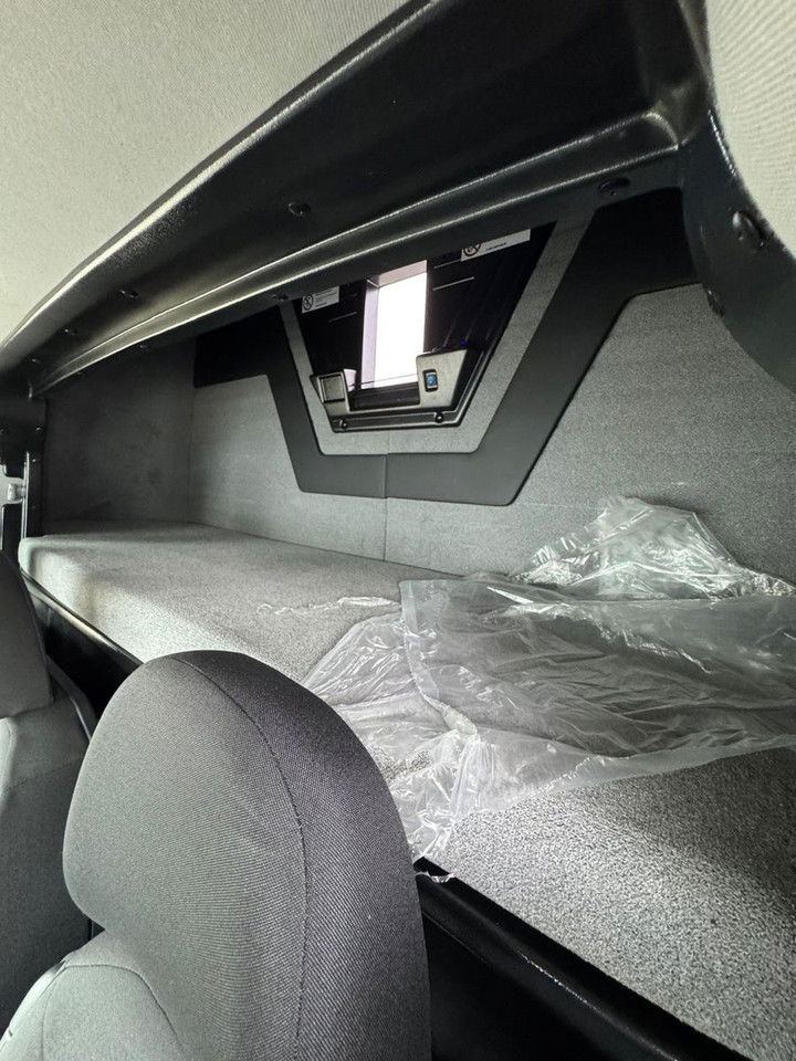 جديدة شاحنة نقل سيارات شاحنة MAN 6.160 Automatic Schlafkab Sofort VerfÜGbar-: صورة 21 جديدة شاحنة نقل سيارات شاحنة MAN 6.160 Automatic Schlafkab Sofort VerfÜGbar-: صورة 21