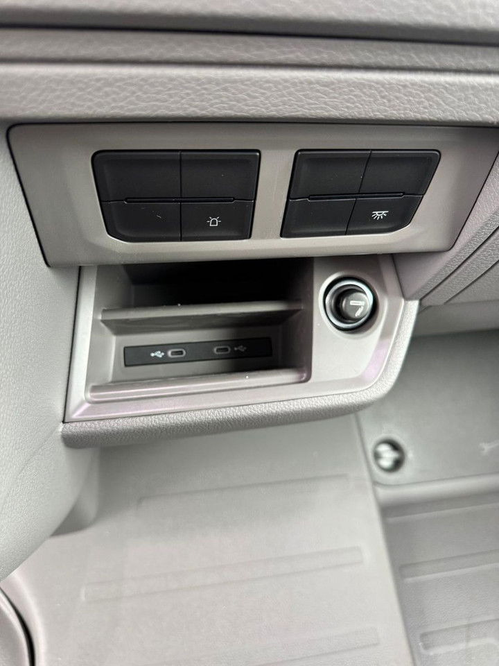 جديدة شاحنة نقل سيارات شاحنة MAN 6.160 Automatic Schlafkab Sofort VerfÜGbar-: صورة 22 جديدة شاحنة نقل سيارات شاحنة MAN 6.160 Automatic Schlafkab Sofort VerfÜGbar-: صورة 22