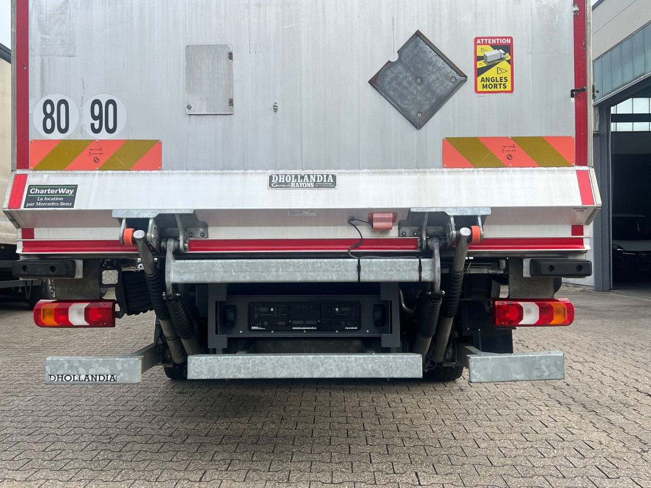 Mercedes-Benz Atego 1218 L Classic-Vermietung möglich-ADR-LBW - شاحنة مقفلة: صورة 4 Mercedes-Benz Atego 1218 L Classic-Vermietung möglich-ADR-LBW - شاحنة مقفلة: صورة 4