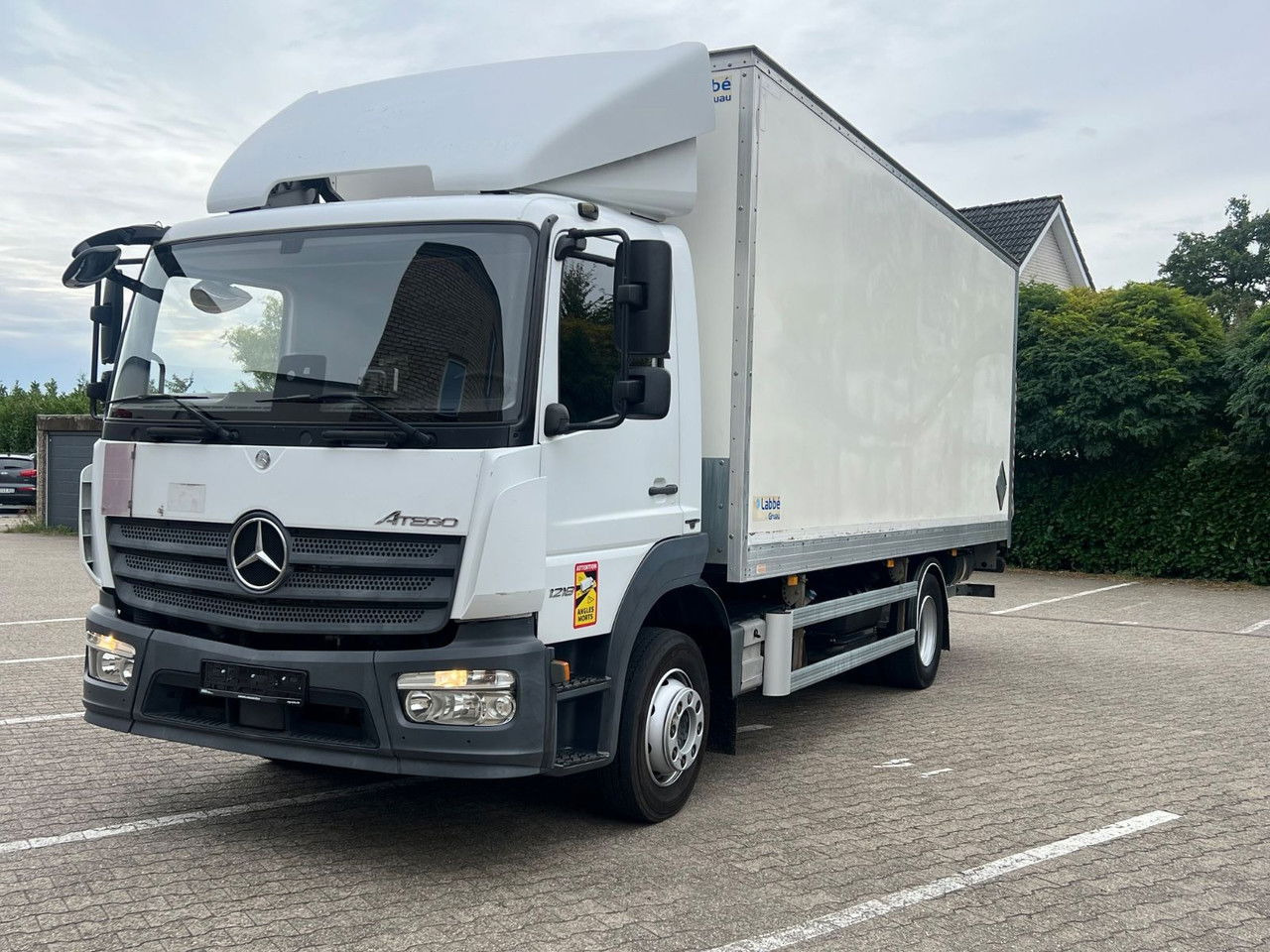 Mercedes-Benz Atego 1218 L Classic-Vermietung möglich-ADR-LBW - شاحنة مقفلة: صورة 1 Mercedes-Benz Atego 1218 L Classic-Vermietung möglich-ADR-LBW - شاحنة مقفلة: صورة 1