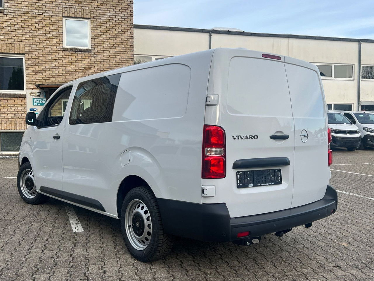Opel Vivaro Flex L3 6 Sitze Allwetter AHK Rückfahrka - فان المدمجة: صورة 5 Opel Vivaro Flex L3 6 Sitze Allwetter AHK Rückfahrka - فان المدمجة: صورة 5