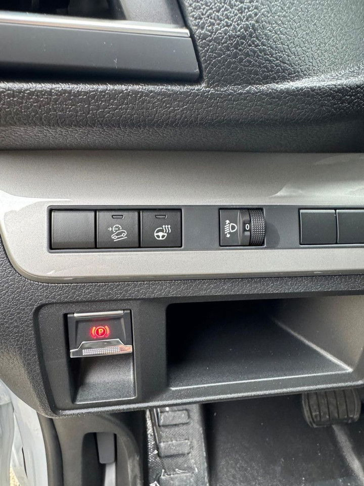 Opel Vivaro L3 144 PS Automatik - فان: صورة 5 Opel Vivaro L3 144 PS Automatik - فان: صورة 5