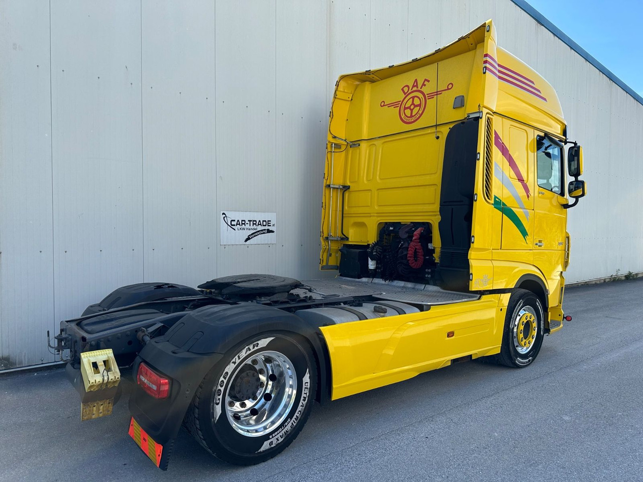 DAF XF 530 SSC Standklima Leder ALU Vollluft - وحدة جر: صورة 3 DAF XF 530 SSC Standklima Leder ALU Vollluft - وحدة جر: صورة 3