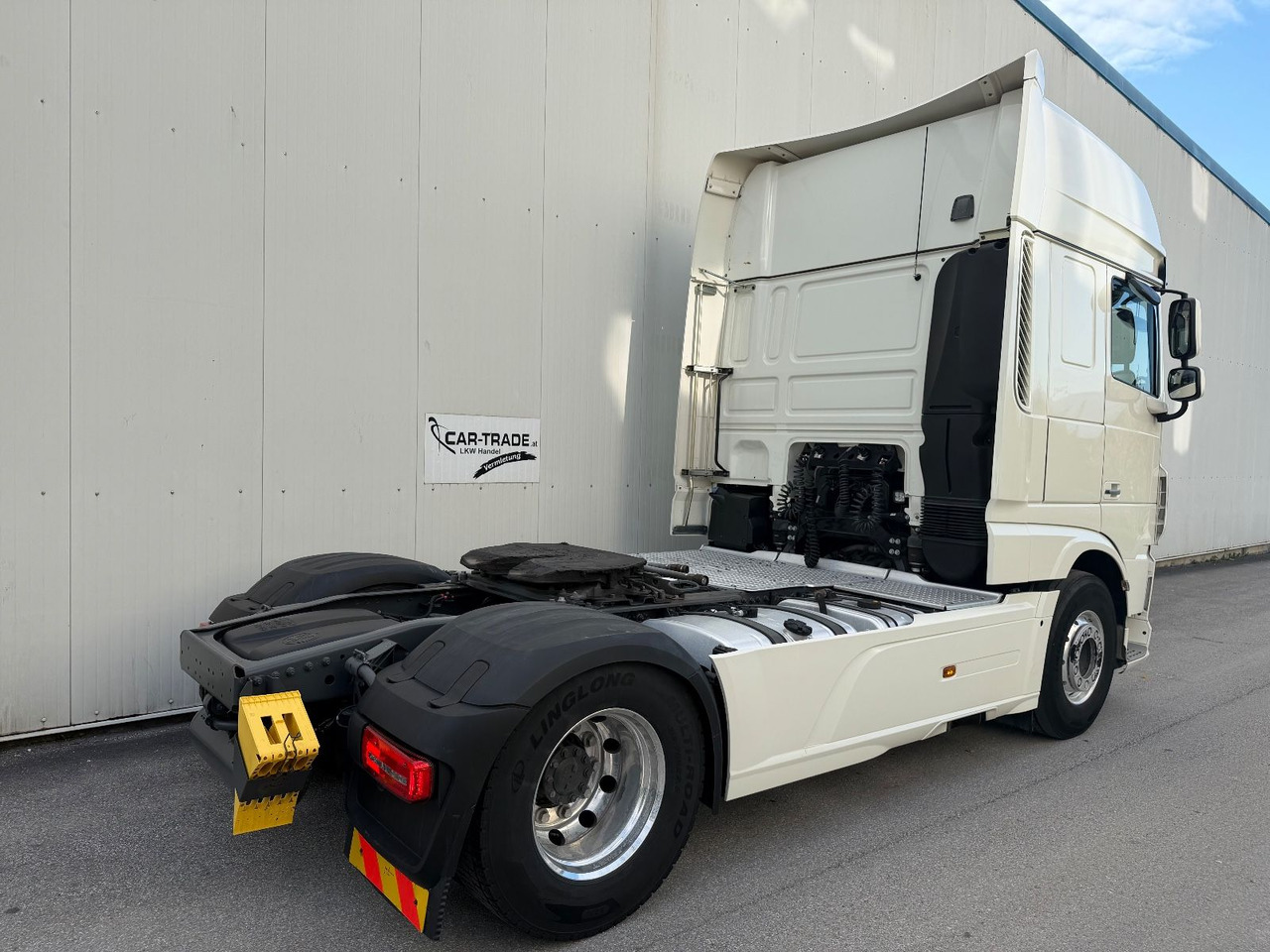 DAF XF 530 Vollausstattung Vollluft 2l-Hydraulik - وحدة جر: صورة 3 DAF XF 530 Vollausstattung Vollluft 2l-Hydraulik - وحدة جر: صورة 3