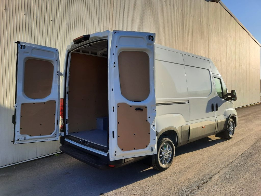 Iveco Daily 35S14 8g HiMatic L3H2 Mod.25 - فان: صورة 4 Iveco Daily 35S14 8g HiMatic L3H2 Mod.25 - فان: صورة 4