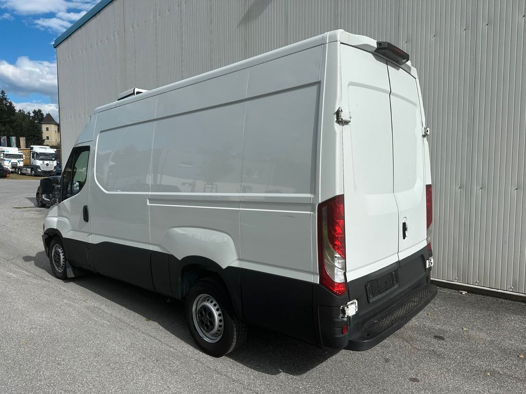 Iveco Daily 35S16 Navi Automat Carrier - شاحنة مُبرّدة للتوصيل: صورة 4 Iveco Daily 35S16 Navi Automat Carrier - شاحنة مُبرّدة للتوصيل: صورة 4