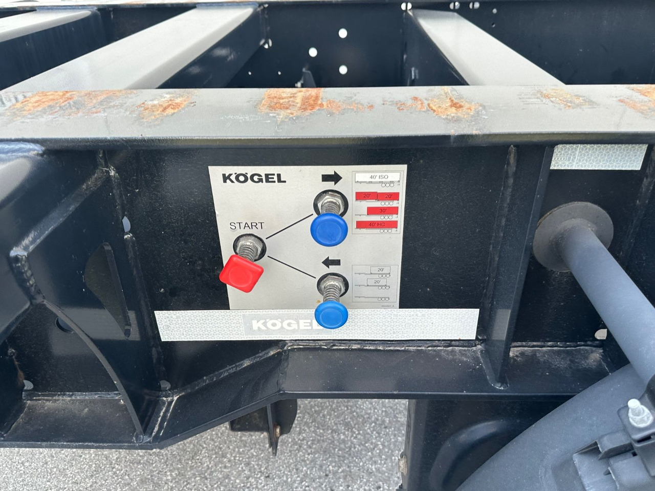 Kögel SN 24 LIFT SAF 2x20 1x30 1x40 6STK - نصف مقطورة لنقل الحاويات: صورة 5 Kögel SN 24 LIFT SAF 2x20 1x30 1x40 6STK - نصف مقطورة لنقل الحاويات: صورة 5