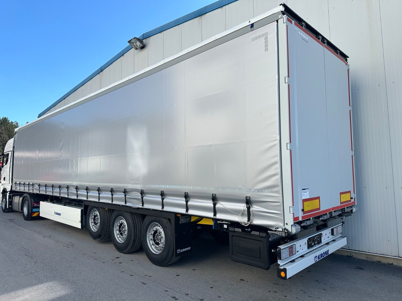 Krone SDP27 Lift/Pal-Kast/Alulatten Krone SDP27 Lift/Pal-Kast/Alulatten 5STK - نصف مقطورة ستارة: صورة 4 Krone SDP27 Lift/Pal-Kast/Alulatten Krone SDP27 Lift/Pal-Kast/Alulatten 5STK - نصف مقطورة ستارة: صورة 4