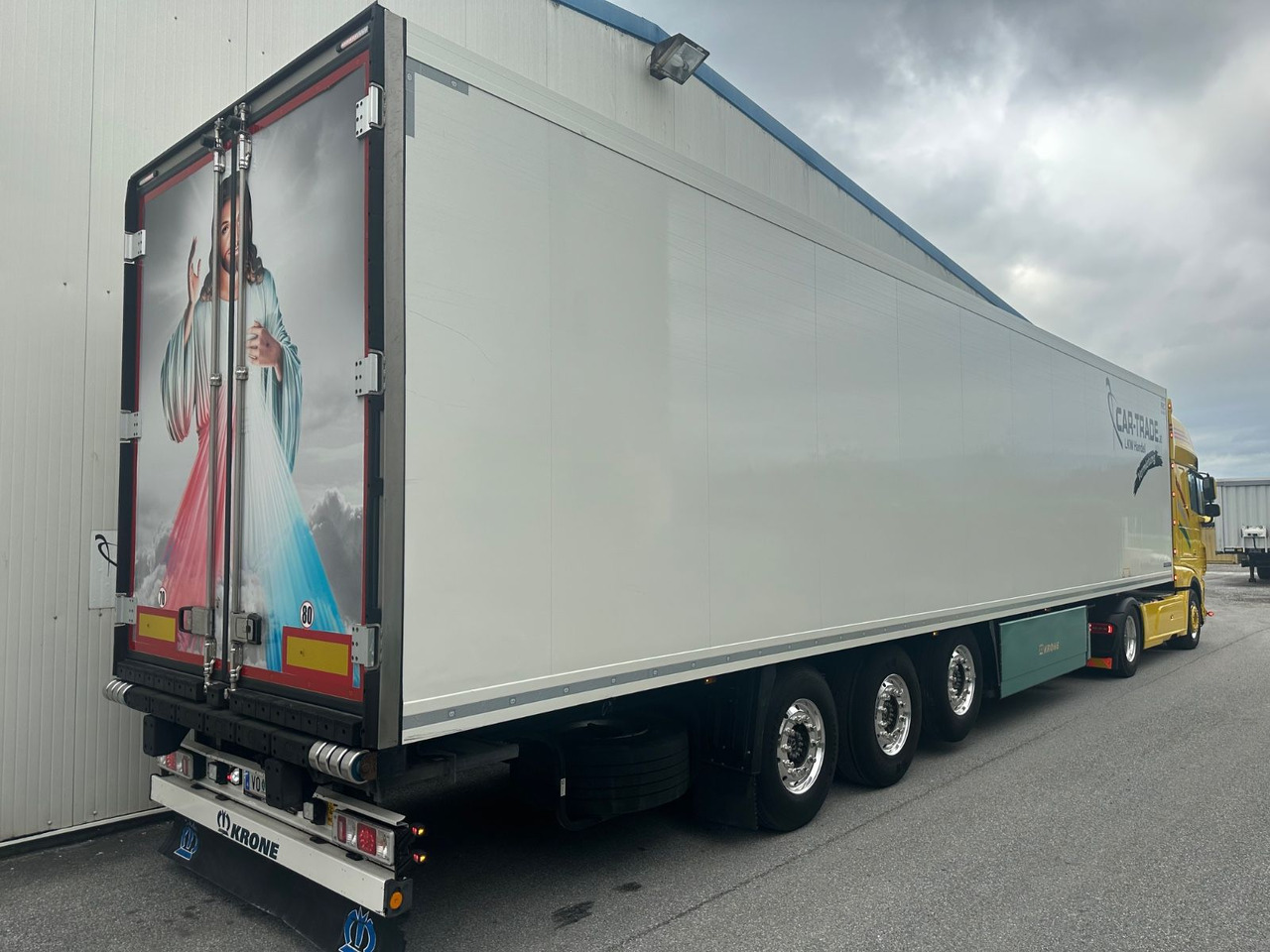 Krone SDR 27 Vector 1550 Doppelstock/Blumenbreit - نصف مقطورة صندوق مغلق: صورة 3 Krone SDR 27 Vector 1550 Doppelstock/Blumenbreit - نصف مقطورة صندوق مغلق: صورة 3