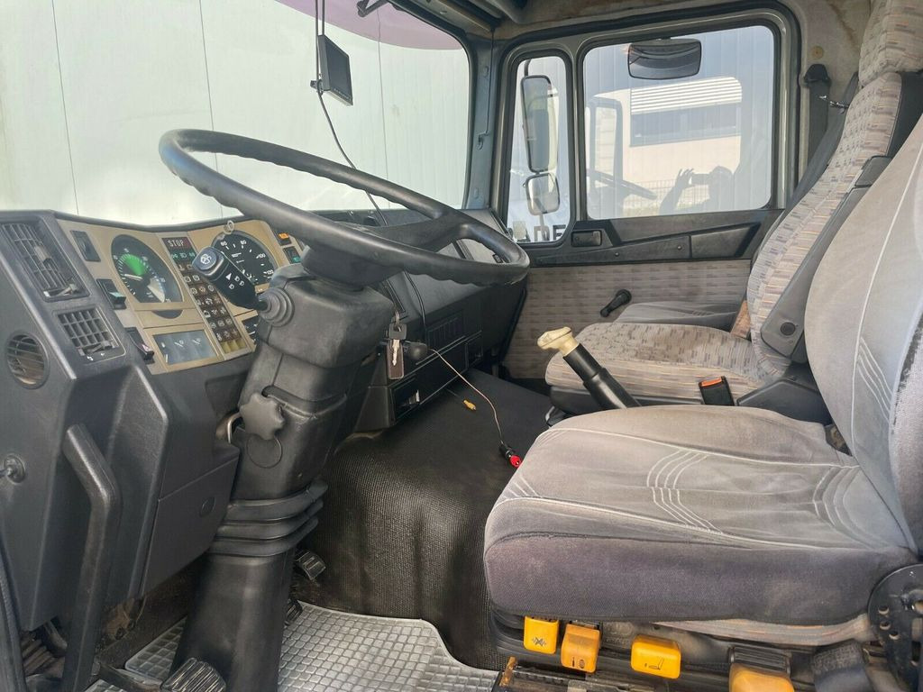 شاحنة نقل خيل MAN 12.192 Pferdetransporter MAN 12.192 Pferdetransporter: صورة 6