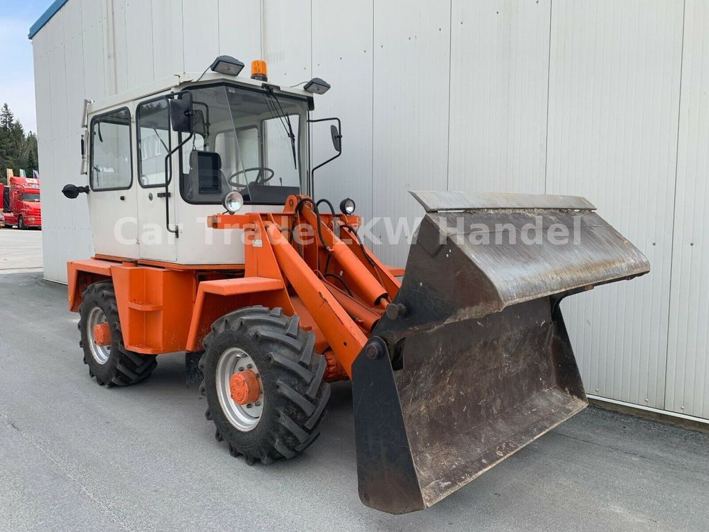 Schaeff SKB 902 - جرافة حفار: صورة 2 Schaeff SKB 902 - جرافة حفار: صورة 2