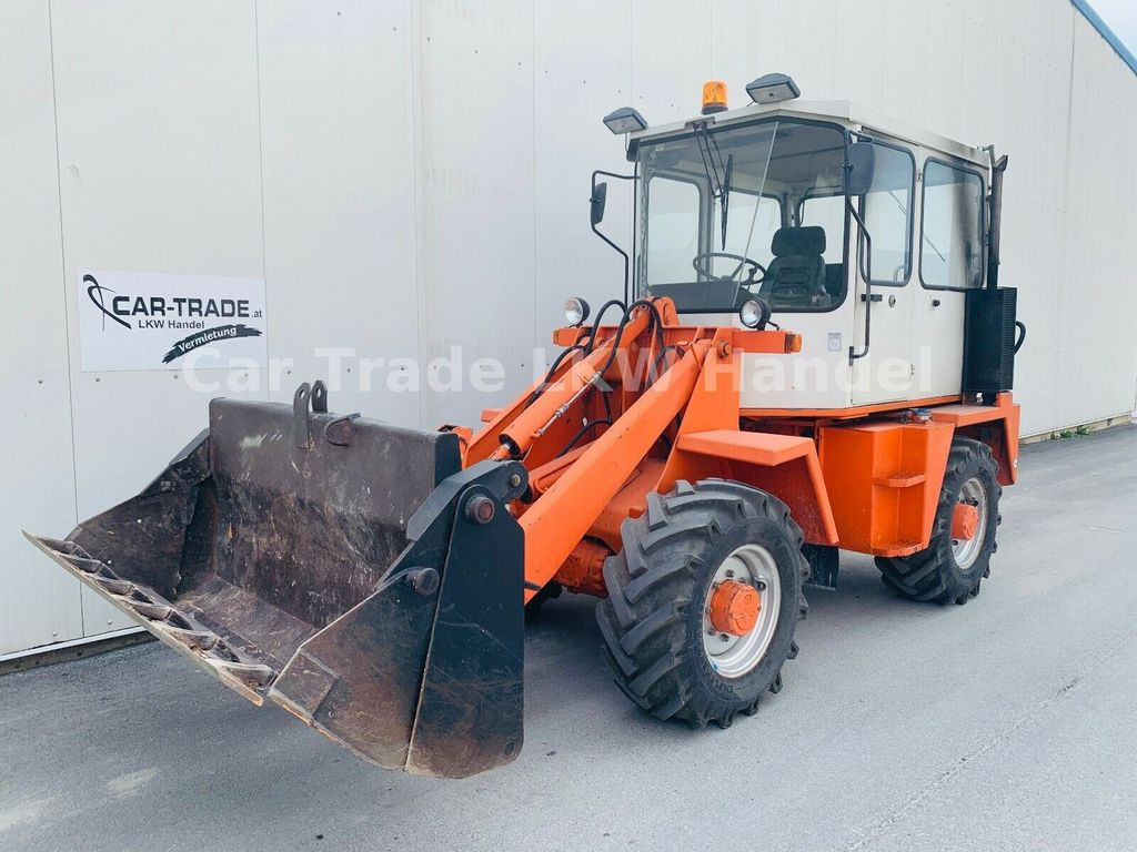 Schaeff SKB 902 - جرافة حفار: صورة 1 Schaeff SKB 902 - جرافة حفار: صورة 1