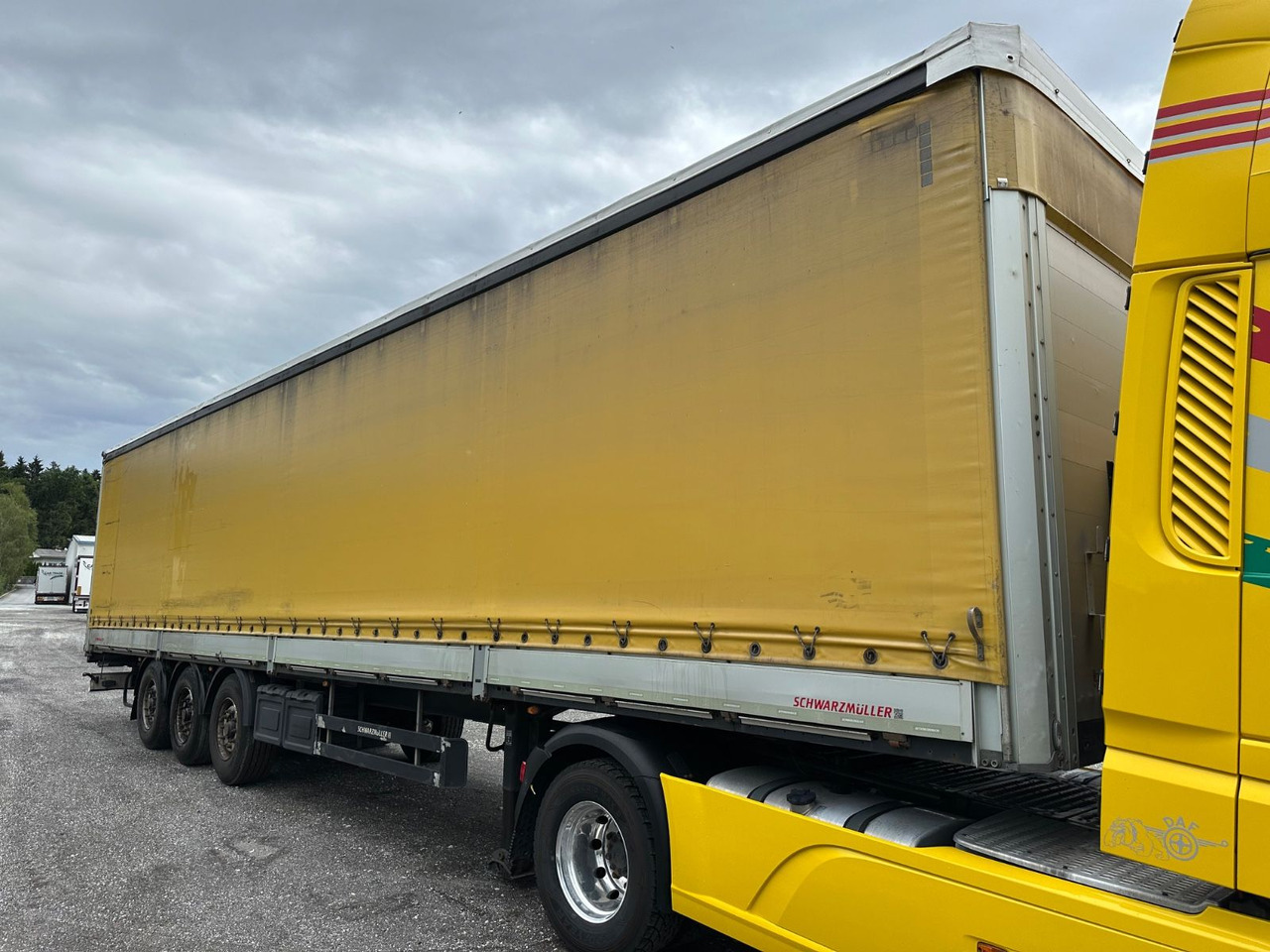 Schwarzmüller S Bordwand Lift XL_Code Standard - نصف مقطورة ستارة: صورة 2 Schwarzmüller S Bordwand Lift XL_Code Standard - نصف مقطورة ستارة: صورة 2