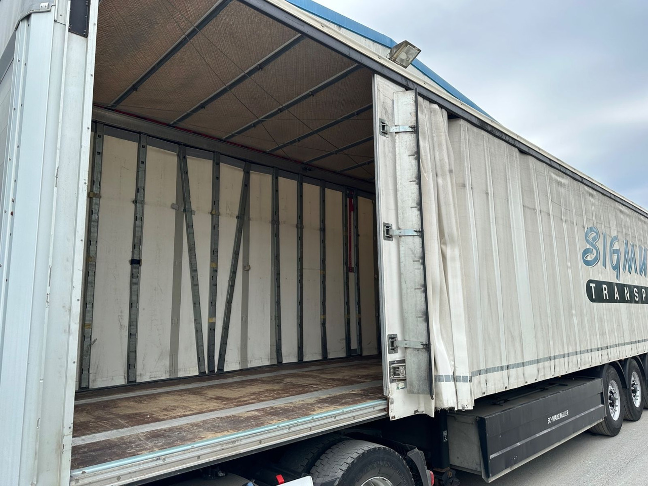Schwarzmüller S1 J Getränkeplane LIFT BBW - نصف مقطورة ستارة: صورة 5 Schwarzmüller S1 J Getränkeplane LIFT BBW - نصف مقطورة ستارة: صورة 5