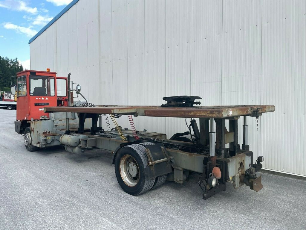 Terberg YT17 Mafi Wiesel Wechsler Terberg YT17 Mafi Wiesel Wechsler - شاحنات الحاويات / جسم علوي قابل للتغيير شاحنة: صورة 3 Terberg YT17 Mafi Wiesel Wechsler Terberg YT17 Mafi Wiesel Wechsler - شاحنات الحاويات / جسم علوي قابل للتغيير شاحنة: صورة 3