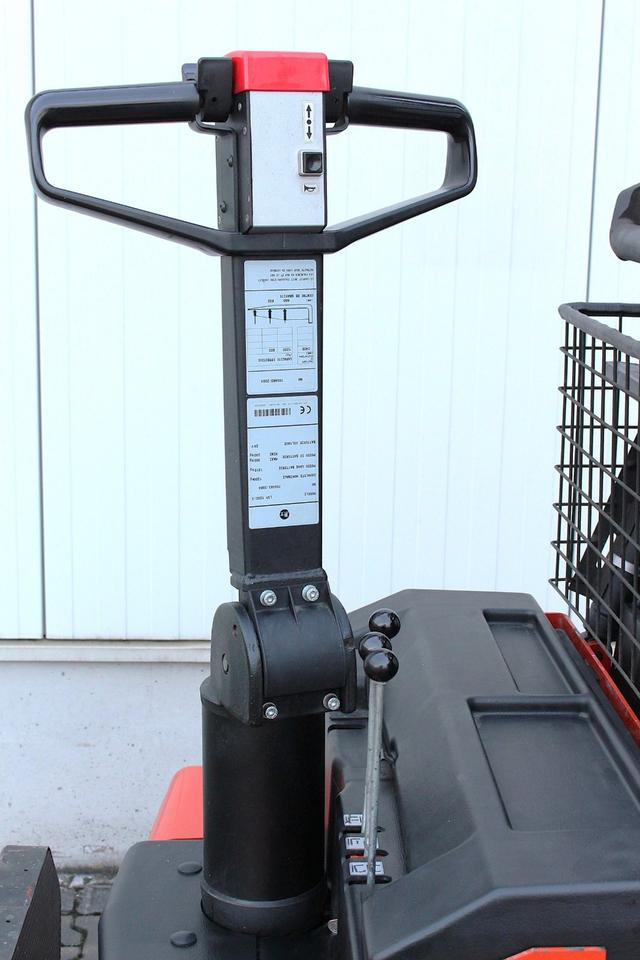 آلة التكديس BT LSR1200 Schubmast-Hubwagen - 290h: صورة 15
