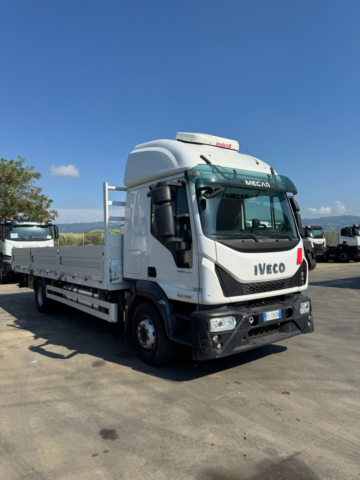 IVECO 160E - شاحنات مسطحة: صورة 1 IVECO 160E - شاحنات مسطحة: صورة 1
