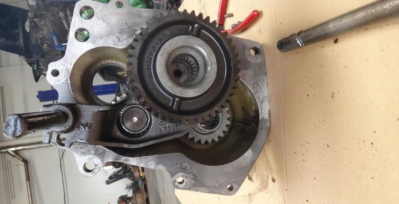 JOHN DEERE OBUDOWA DEKIEL L38841 - نقل الحركة - الآلات الزراعية: صورة 2 JOHN DEERE OBUDOWA DEKIEL L38841 - نقل الحركة - الآلات الزراعية: صورة 2