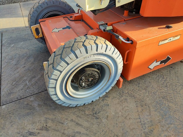 شاحنة ذراع مفصلي JLG E300AJP: صورة 17 شاحنة ذراع مفصلي JLG E300AJP: صورة 17