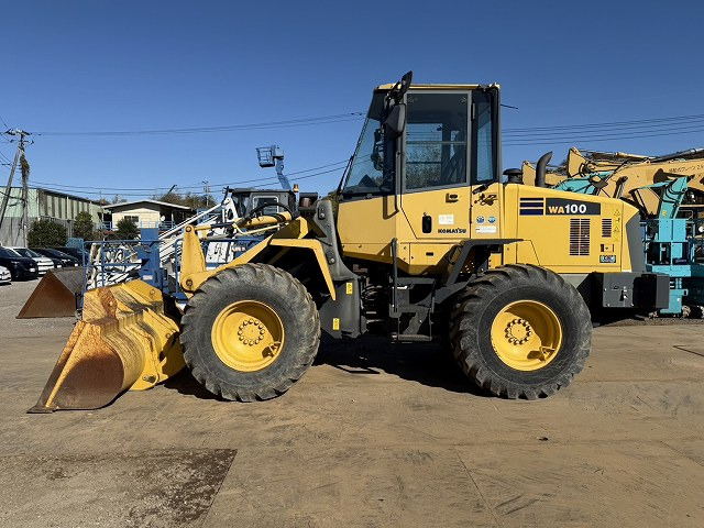 KOMATSU WA100-6 - اللودر بعجل: صورة 2 KOMATSU WA100-6 - اللودر بعجل: صورة 2