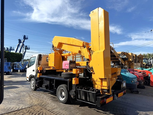 TADANO BT-200-2 - منصة تلسكوبية محمولة على شاحنة: صورة 3 TADANO BT-200-2 - منصة تلسكوبية محمولة على شاحنة: صورة 3