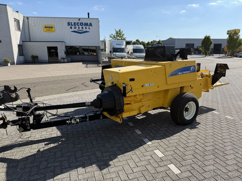 New Holland BC5060 Mini Balenpers - مكبس البالات المستطيله: صورة 1 New Holland BC5060 Mini Balenpers - مكبس البالات المستطيله: صورة 1