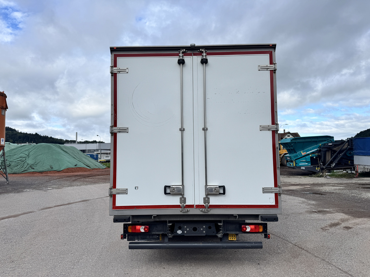 IVECO 80E190 Eurocargo Kühlkoffer (Partikelfilter defekt) - شاحنة الفريزر: صورة 4 IVECO 80E190 Eurocargo Kühlkoffer (Partikelfilter defekt) - شاحنة الفريزر: صورة 4