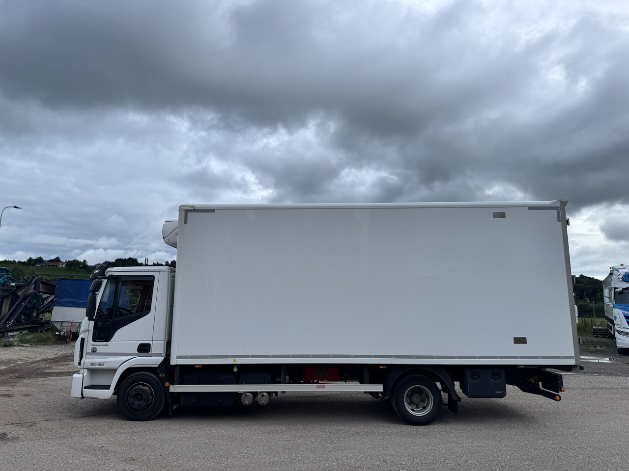 IVECO 80E190 Eurocargo Kühlkoffer (Partikelfilter defekt) - شاحنة الفريزر: صورة 2 IVECO 80E190 Eurocargo Kühlkoffer (Partikelfilter defekt) - شاحنة الفريزر: صورة 2