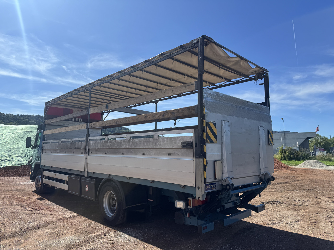 VOLVO FM7-290 4x2 Blache-Hebebühne - شاحنة ستارة: صورة 3 VOLVO FM7-290 4x2 Blache-Hebebühne - شاحنة ستارة: صورة 3
