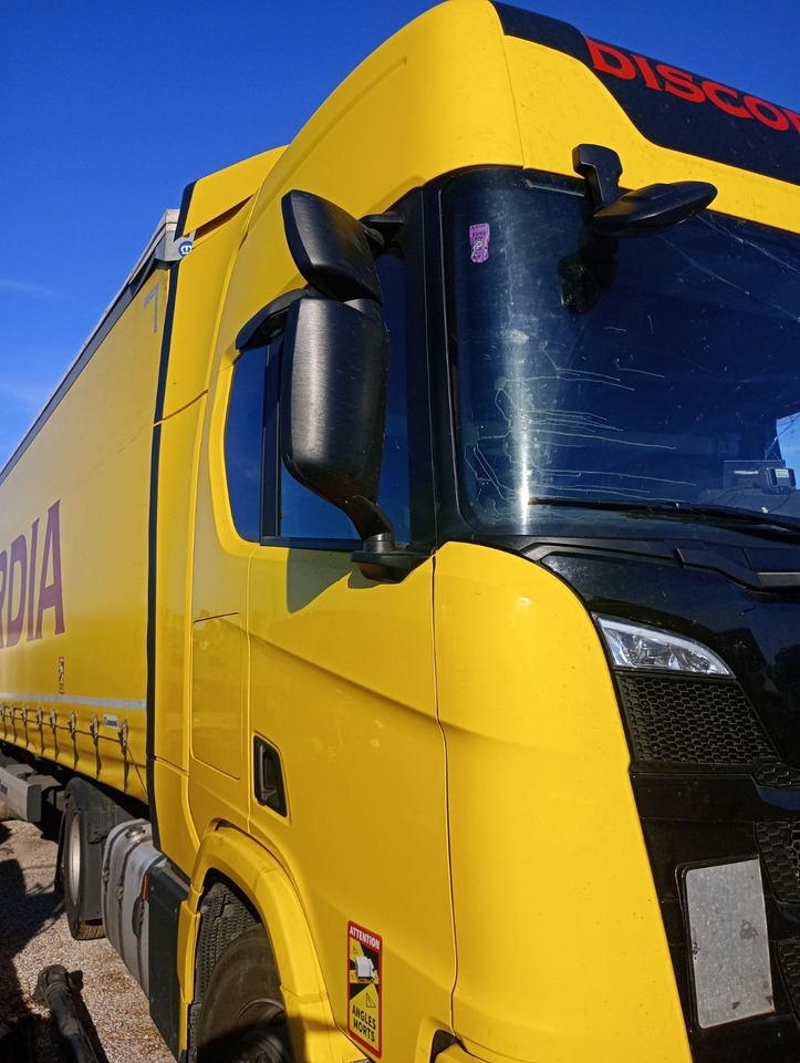 SCANIA R460 SUPER, Location: Villareal, Spain - وحدة جر: صورة 1 SCANIA R460 SUPER, Location: Villareal, Spain - وحدة جر: صورة 1