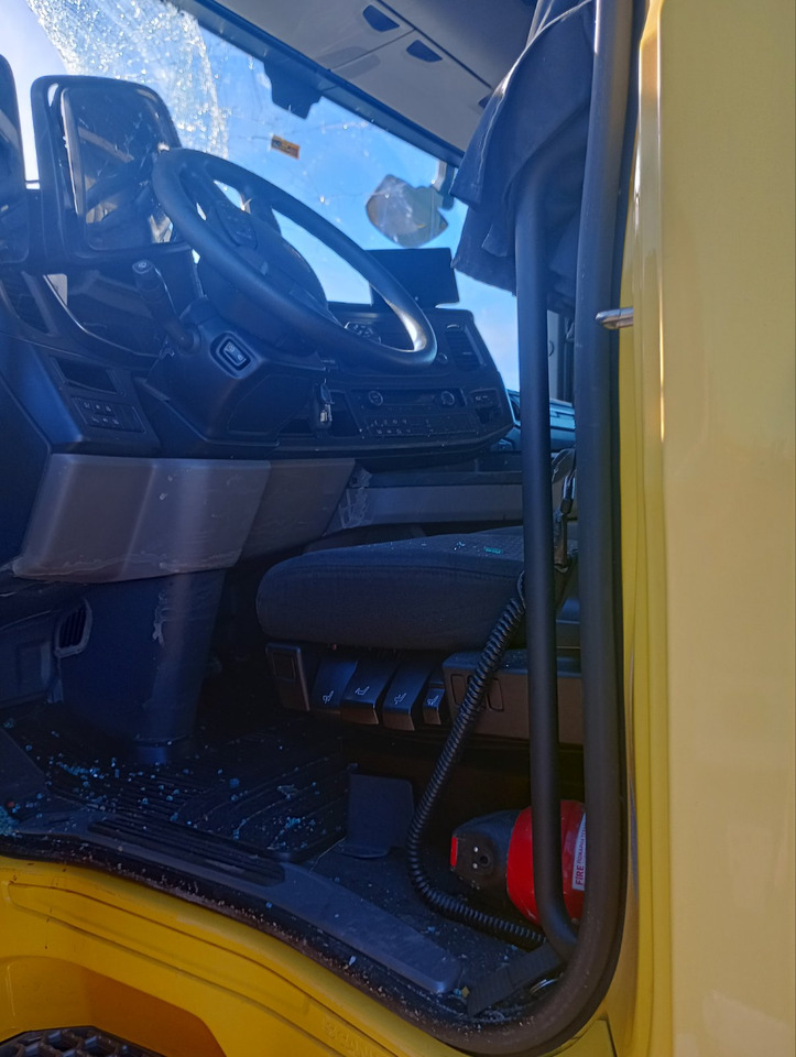 SCANIA R460 SUPER, Location: Villareal, Spain SCANIA R460 SUPER, Location: Villareal, Spain: صورة 21 SCANIA R460 SUPER, Location: Villareal, Spain SCANIA R460 SUPER, Location: Villareal, Spain: صورة 21