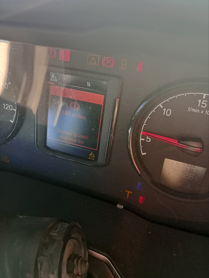 SCANIA R460 SUPER, Location: Villareal, Spain SCANIA R460 SUPER, Location: Villareal, Spain: صورة 11 SCANIA R460 SUPER, Location: Villareal, Spain SCANIA R460 SUPER, Location: Villareal, Spain: صورة 11