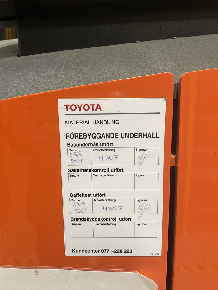 TOYOTA BT-RRE 160E - شاحنة مناوِلة: صورة 3 TOYOTA BT-RRE 160E - شاحنة مناوِلة: صورة 3