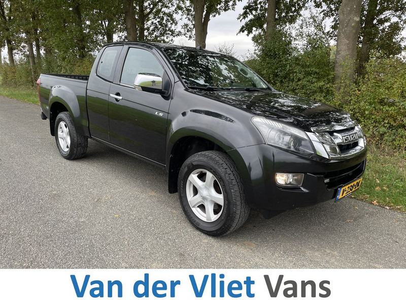 Isuzu D-max 2.5 TD Extended 164pk Cab LS 4WD BPM Vrij! Lease €299 p/m, Trekhaak, Airco, Leder, Cruise controle. - شاحنة البيك أب: صورة 1 Isuzu D-max 2.5 TD Extended 164pk Cab LS 4WD BPM Vrij! Lease €299 p/m, Trekhaak, Airco, Leder, Cruise controle. - شاحنة البيك أب: صورة 1