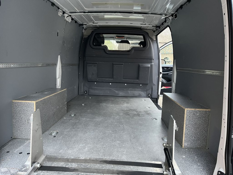 فان المدمجة Mercedes-Benz Vito 111 CDI 115pk E6 XL Extra Lang 3p Lease €246 p/m, Airco, Camera, laadbrug,  onderhoudshistorie aanwezig: صورة 15