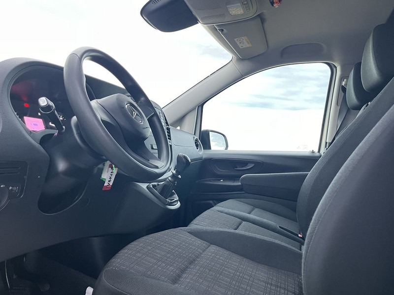 فان المدمجة Mercedes-Benz Vito 111 CDI 115pk E6 XL Extra Lang 3p Lease €246 p/m, Airco, Camera, laadbrug,  onderhoudshistorie aanwezig: صورة 8