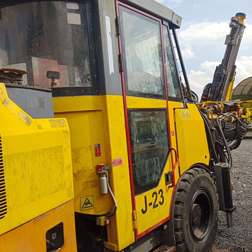 EPIROC BOOMER S1D - آلة التعدين: صورة 2 EPIROC BOOMER S1D - آلة التعدين: صورة 2