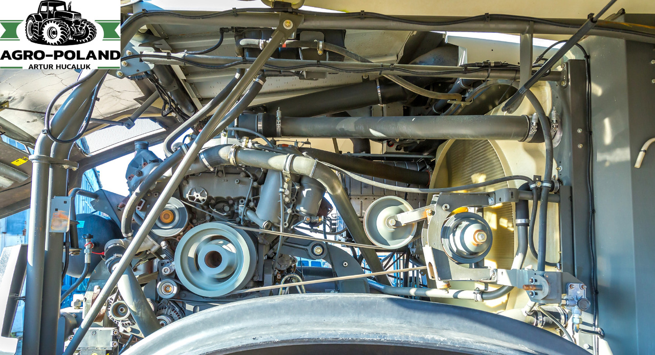 حصادة الأعلاف CLAAS JAGUAR 940 - 2014 ROK - 4X4 + ORBIS 600 + PU 300: صورة 7 حصادة الأعلاف CLAAS JAGUAR 940 - 2014 ROK - 4X4 + ORBIS 600 + PU 300: صورة 7