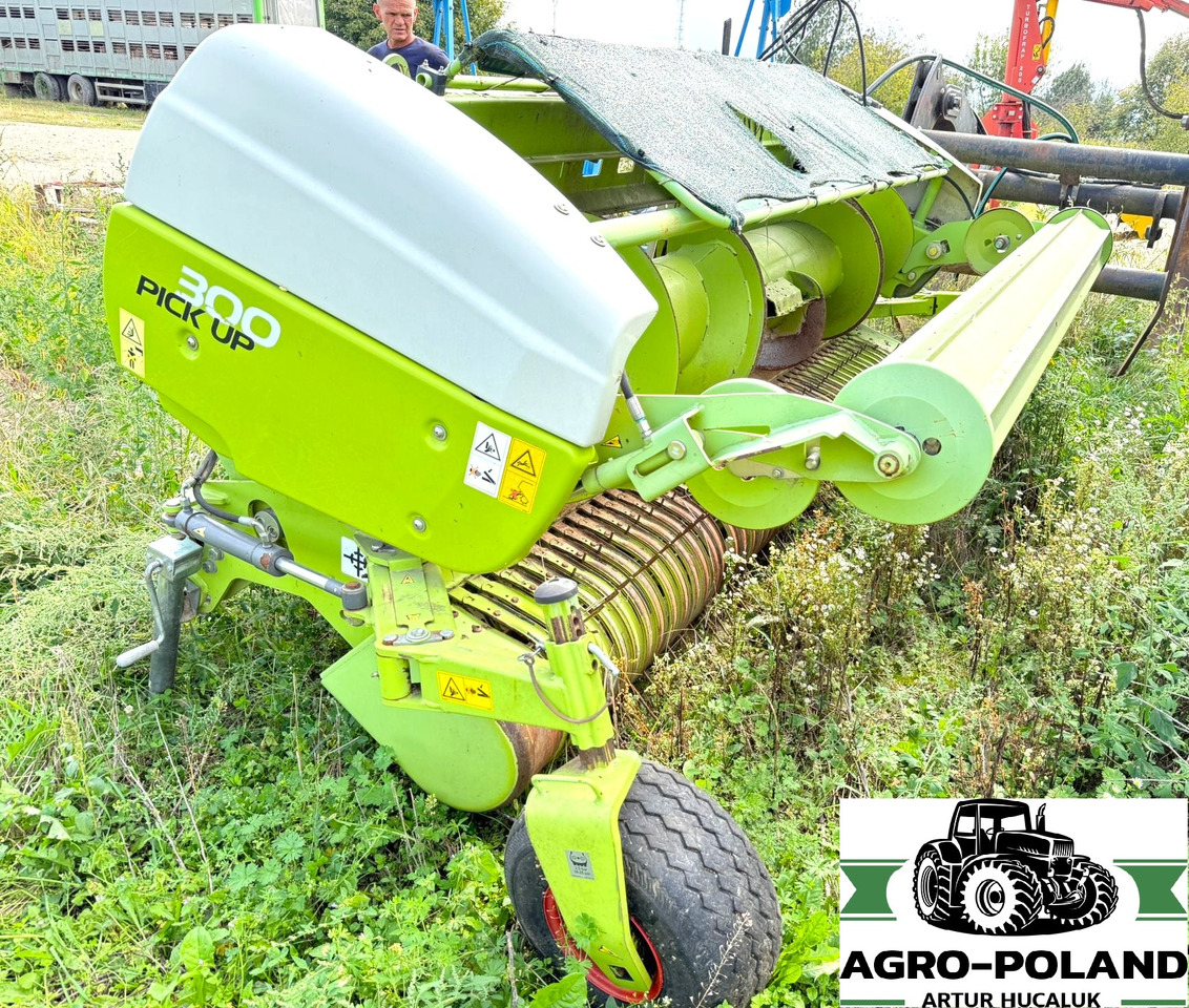 حصادة الأعلاف CLAAS JAGUAR 940 - 2014 ROK - 4X4 + ORBIS 600 + PU 300: صورة 9 حصادة الأعلاف CLAAS JAGUAR 940 - 2014 ROK - 4X4 + ORBIS 600 + PU 300: صورة 9