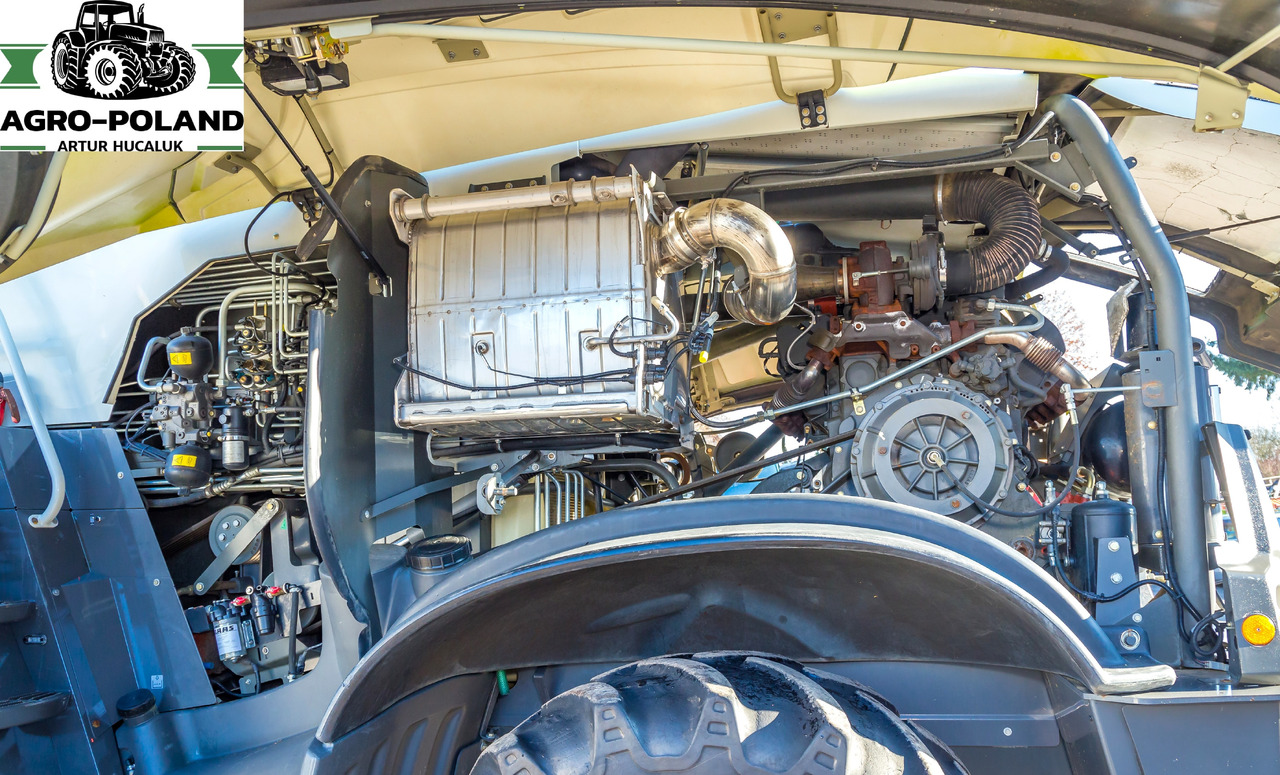 حصادة الأعلاف CLAAS JAGUAR 940 - 2014 ROK - 4X4 + ORBIS 600 + PU 300: صورة 6 حصادة الأعلاف CLAAS JAGUAR 940 - 2014 ROK - 4X4 + ORBIS 600 + PU 300: صورة 6