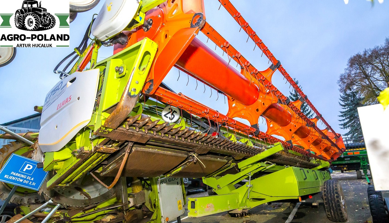 CLAAS VARIO 750 (NOWY MODEL)- 2013 ROK + WÓZEK + KOSY BOCZNE - حصادة برأس ملحق: صورة 3 CLAAS VARIO 750 (NOWY MODEL)- 2013 ROK + WÓZEK + KOSY BOCZNE - حصادة برأس ملحق: صورة 3