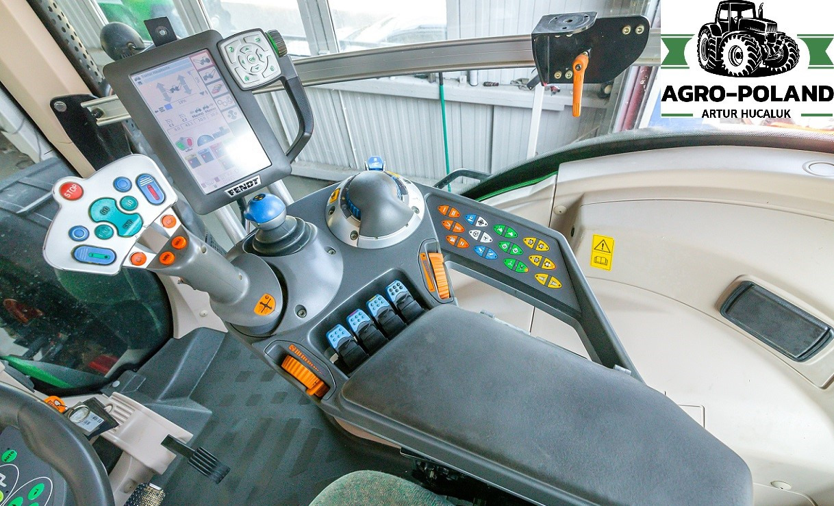 جرار FENDT 826 PROFI - 55 km/h - 2016 ROK: صورة 8 جرار FENDT 826 PROFI - 55 km/h - 2016 ROK: صورة 8