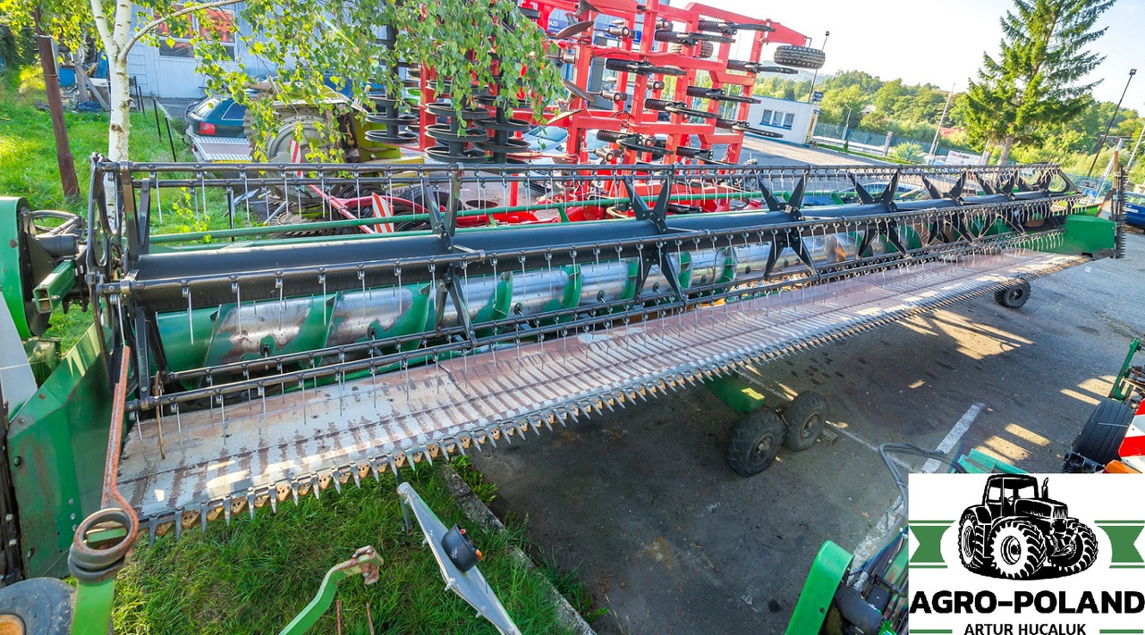 JOHN DEERE 635 R - 10,7 M - 2013 ROK - حصادة برأس ملحق: صورة 4 JOHN DEERE 635 R - 10,7 M - 2013 ROK - حصادة برأس ملحق: صورة 4