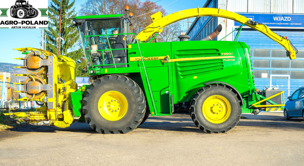 حصادة الأعلاف JOHN DEERE 7350i - ProDrive - 4x4 - 2012 rok - GPS - Kemper 360 plus - Pickup 630c - 40 km/h: صورة 6 حصادة الأعلاف JOHN DEERE 7350i - ProDrive - 4x4 - 2012 rok - GPS - Kemper 360 plus - Pickup 630c - 40 km/h: صورة 6