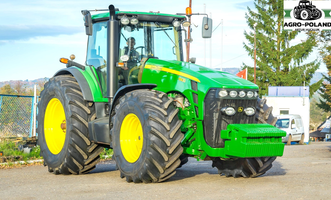 JOHN DEERE 8430 - 2008 ROK - 50 km/h 11.206 h - جرار: صورة 2 JOHN DEERE 8430 - 2008 ROK - 50 km/h 11.206 h - جرار: صورة 2