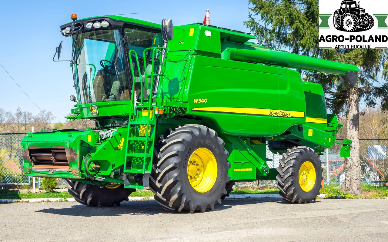 JOHN DEERE W 540 - 2485/3436 h - 5,5 M - 2008 ROK - حصادة موحَّدة: صورة 1 JOHN DEERE W 540 - 2485/3436 h - 5,5 M - 2008 ROK - حصادة موحَّدة: صورة 1