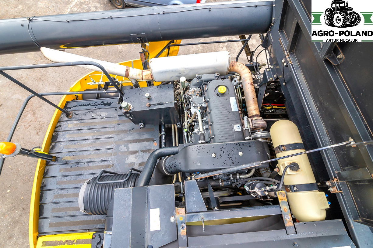 NEW HOLLAND CR 9060 - 2008 - 2554 h + HEDER 6,09 M NEW HOLLAND CR 9060 - 2008 - 2554 h + HEDER 6,09 M: صورة 8 NEW HOLLAND CR 9060 - 2008 - 2554 h + HEDER 6,09 M NEW HOLLAND CR 9060 - 2008 - 2554 h + HEDER 6,09 M: صورة 8