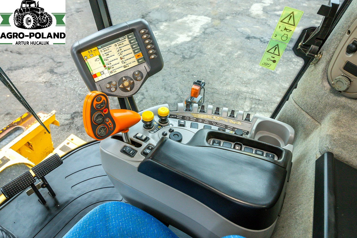 NEW HOLLAND CR 9060 - 2008 - 2554 h + HEDER 6,09 M NEW HOLLAND CR 9060 - 2008 - 2554 h + HEDER 6,09 M: صورة 10 NEW HOLLAND CR 9060 - 2008 - 2554 h + HEDER 6,09 M NEW HOLLAND CR 9060 - 2008 - 2554 h + HEDER 6,09 M: صورة 10