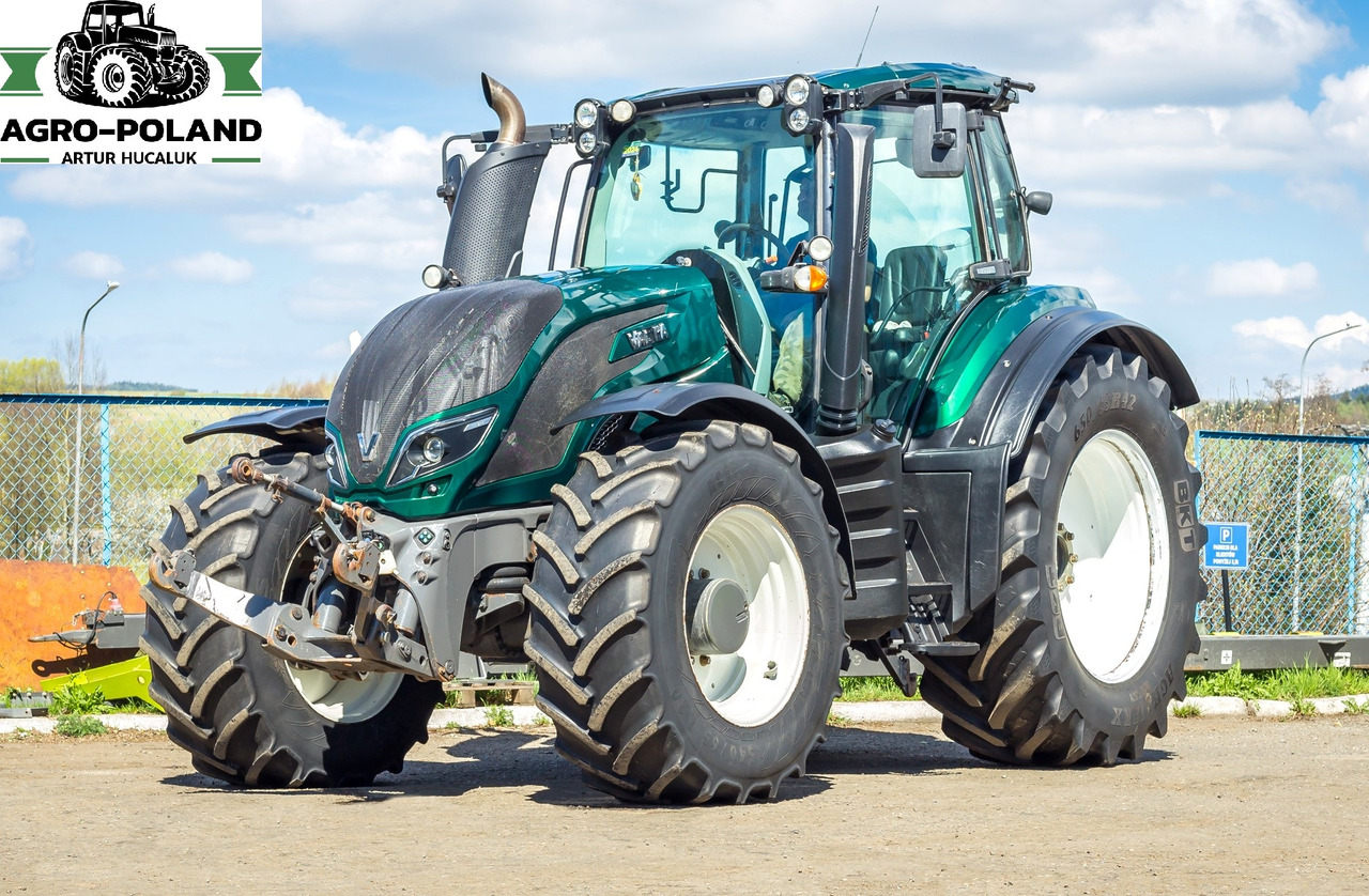 VALTRA T214 - 2016 ROK - 4950 h - جرار: صورة 2 VALTRA T214 - 2016 ROK - 4950 h - جرار: صورة 2